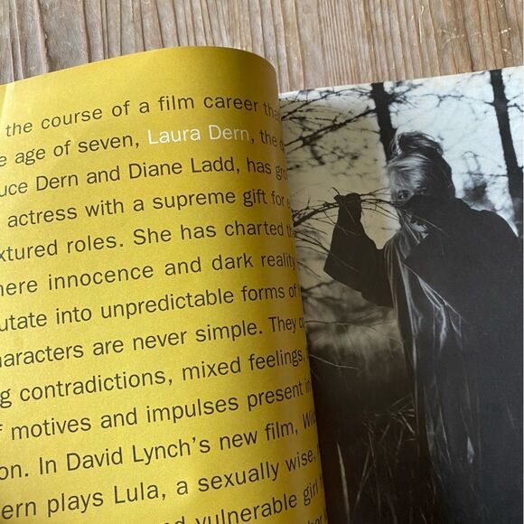 Laura Dern - Interview magazine - September 1990, Keanu Reeves, Flavor Flav - Picture 6 of 12